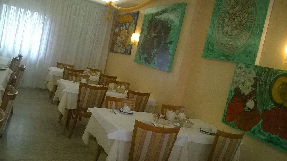 Hotel Stiefel 리그나노 사비아도로 외부 사진